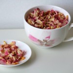 Tuinhappy.nl - gedroogde rozenblaadjes